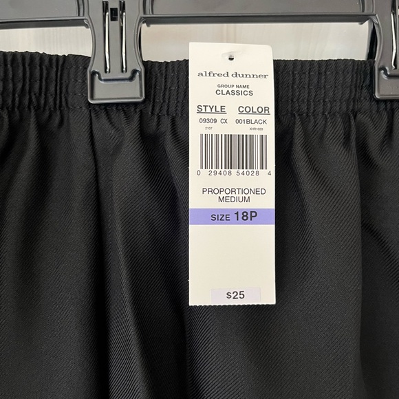 Alfred Dunner Classics Elastic Waist Proportioned Med 18P Black NWT - Picture 2 of 6